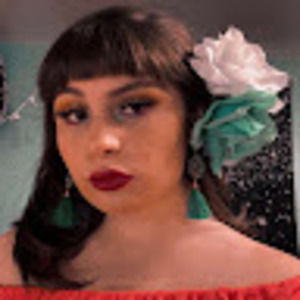 Meet your Posher, Daniela